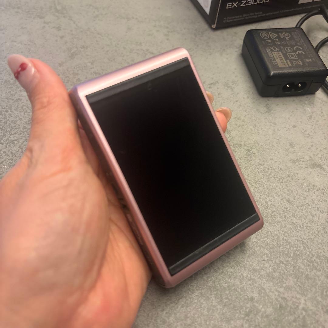 CASIO EXILIM EX-Z3000 ピンク 8倍ズーム