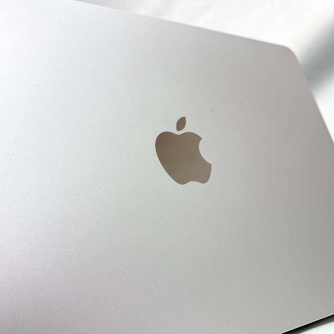 MacBook Air M3 16GB 256GB シルバー