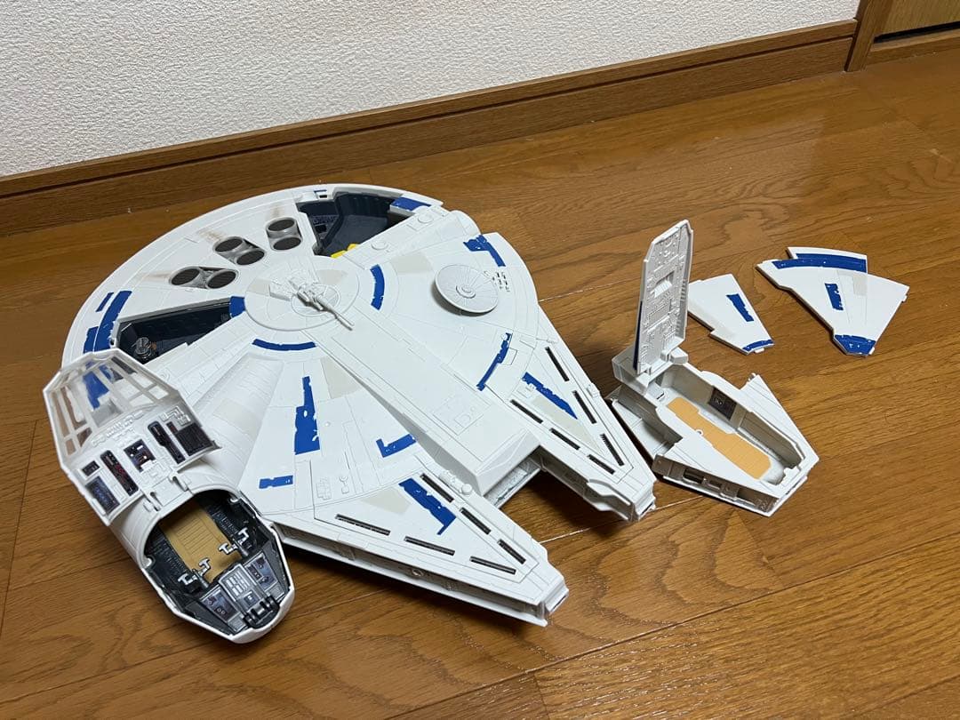 値下げ！スターウォーズ ハンソロ ケッセルラン ミレニアムファルコン ビークル