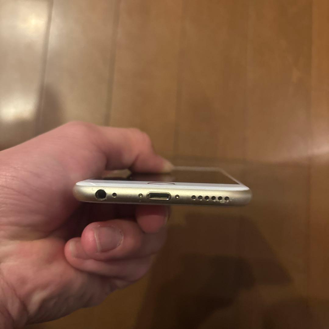 Apple iPhone 6 ゴールド 本体