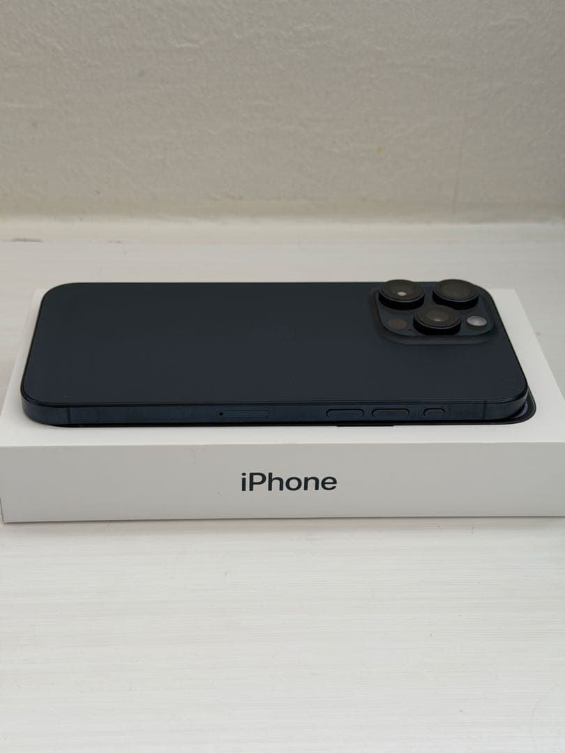 Apple iPhone 15 Pro MAX 256GB ブルーチタニウム本体