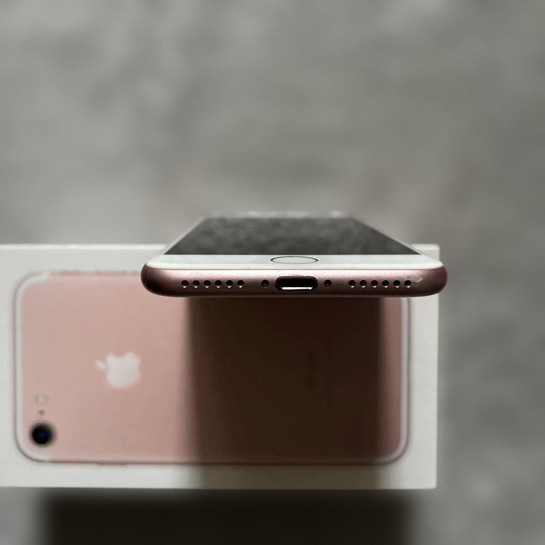 iPhone7 本体　128GB ロースゴールド