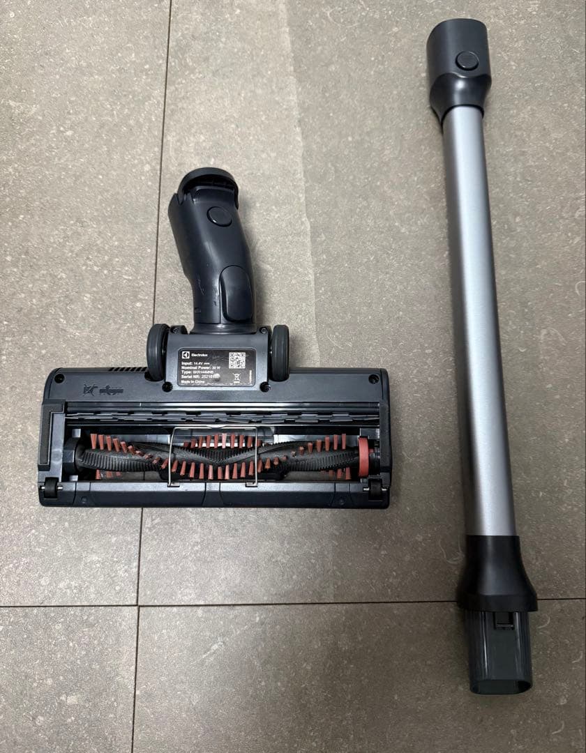エレクトロラックス◇掃除機 Ultimate 700 シェルホワイト