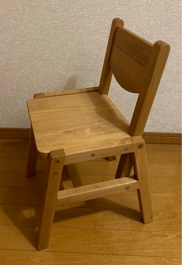 新品　キッズチェア　木製