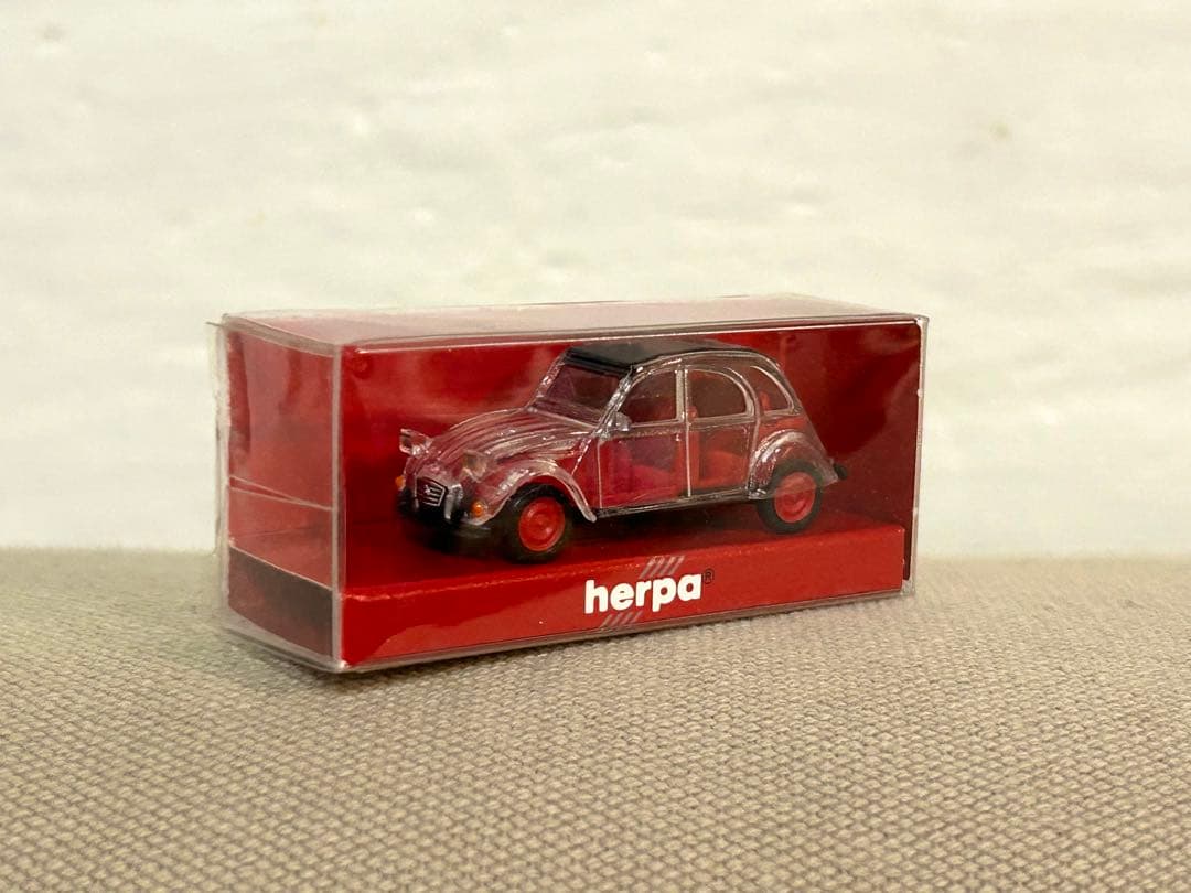 ヘルパ 1/87 シトロエン2CVスケルトンモデル