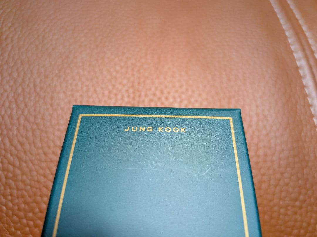 週末値下げ♡BTS♡GOLDEN展示会♡香水♡パフューム＋おまけ♡ジョングクJK