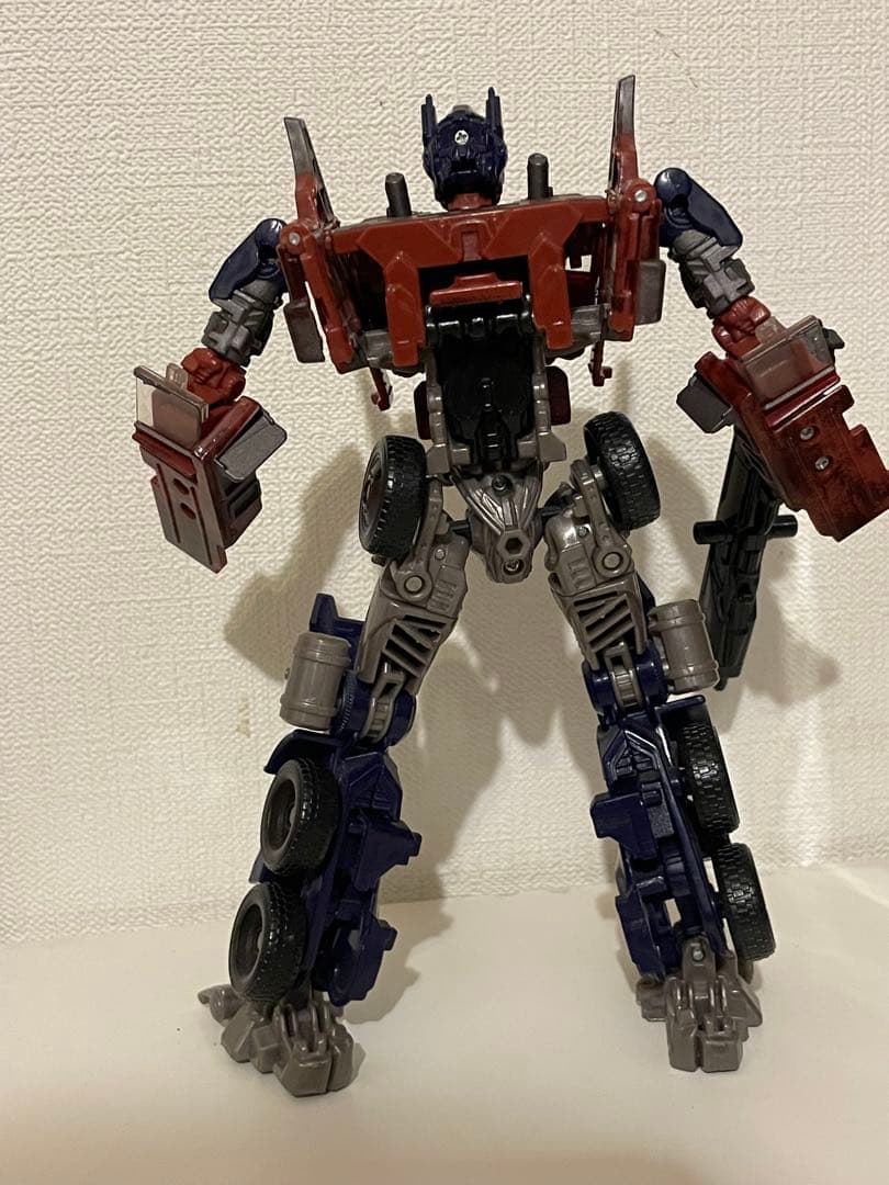 はたりゅー様　TAKARA TOMY OPTIMUS PRIME MB-01