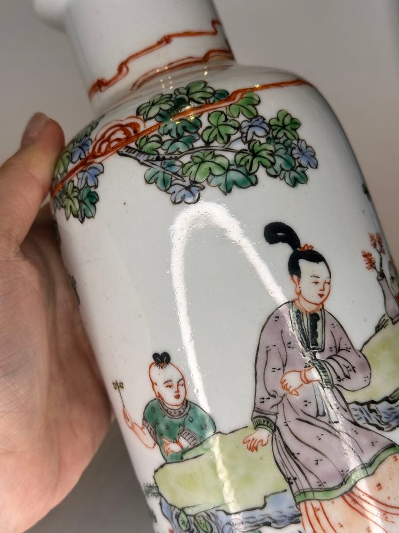 康熙葉子款 底部款識 人物童子戯図 彩絵 花瓶 中国古美術 时代物