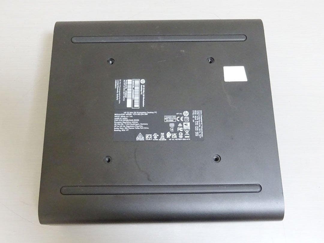 ワークステーション HP Z2 Mini G9 Core i7 /32GB/SSD 2TB