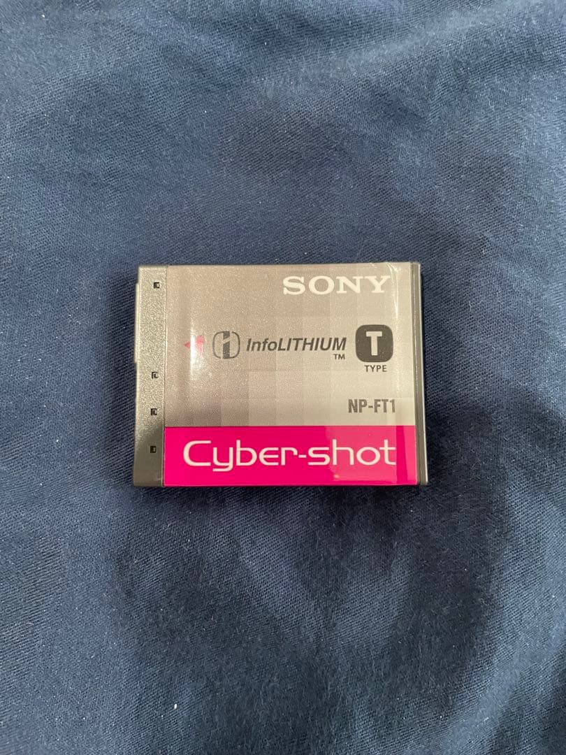 SONY Cyber-shot 7.2MP コンパクトデジタルカメラ