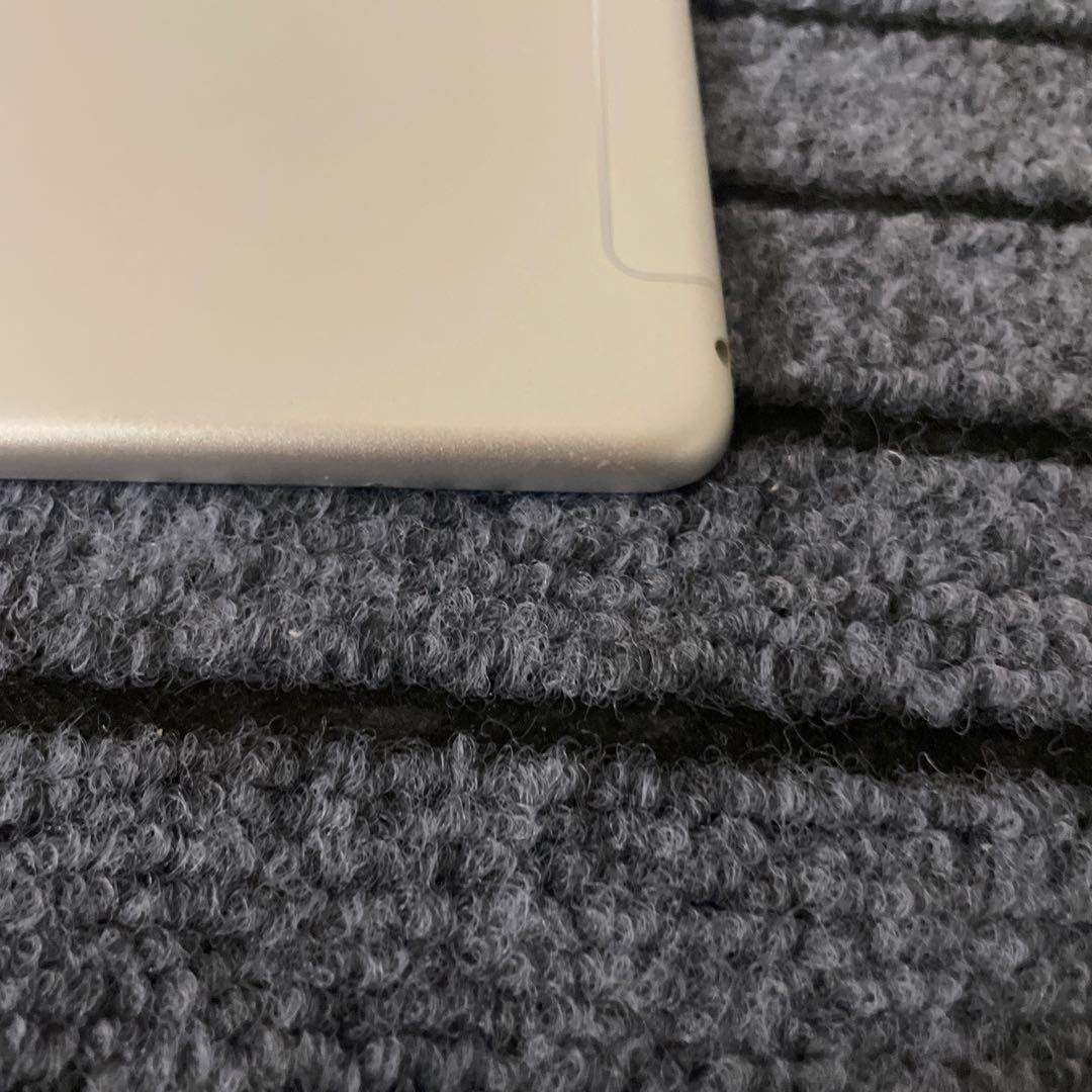 54【早い者勝ち】 iPad mini5 5世代 64GB シルバー