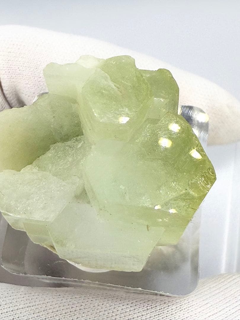 グリーン　ベリル　原石　鉱物　標本　天然石　緑柱石　石　パキスタン産