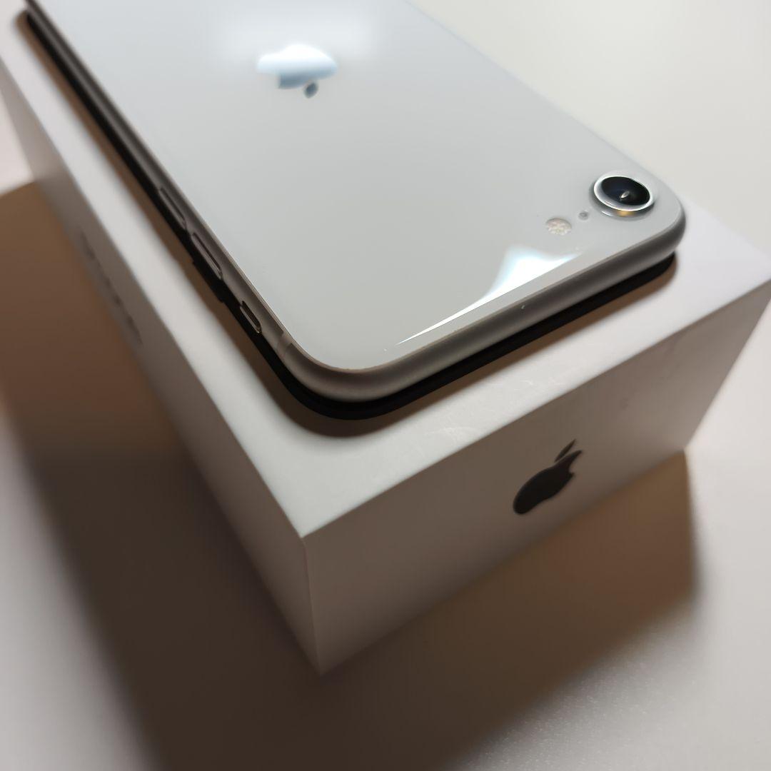 Apple iPhone SE2 128GB SIMフリー 白 ホワイト
