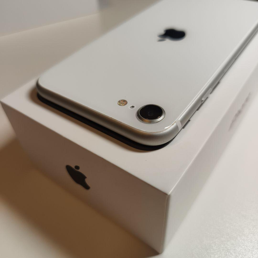 Apple iPhone SE2 128GB SIMフリー 白 ホワイト