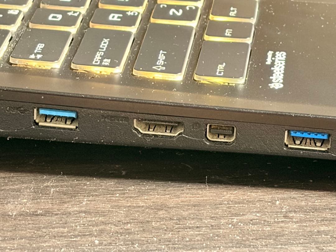 【ジャンク】Intel Core i7-8750H 2.2GHz ノートPC