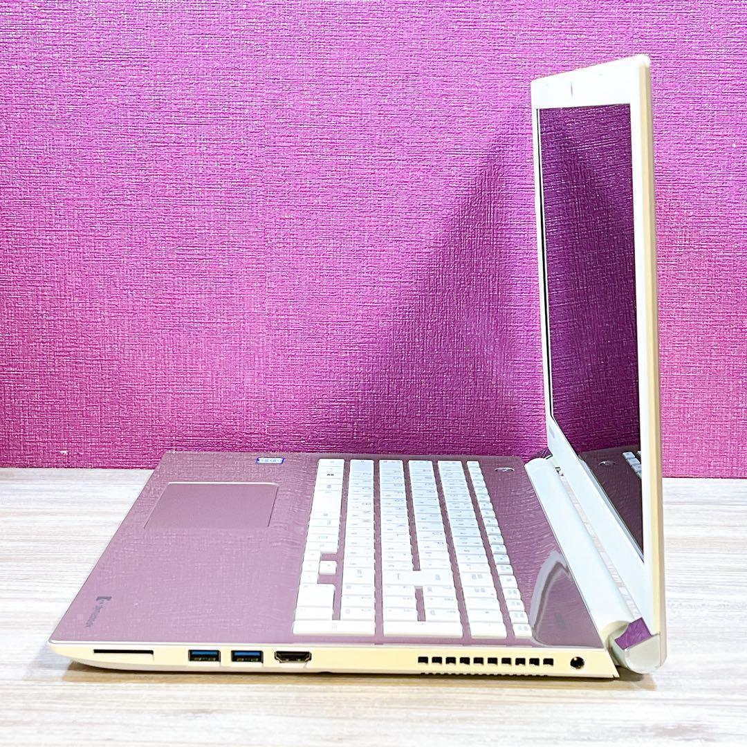 薄型ノートパソコン✨第6世代Corei5✨すぐ使える設定済み✨カメラ付✨初心者に