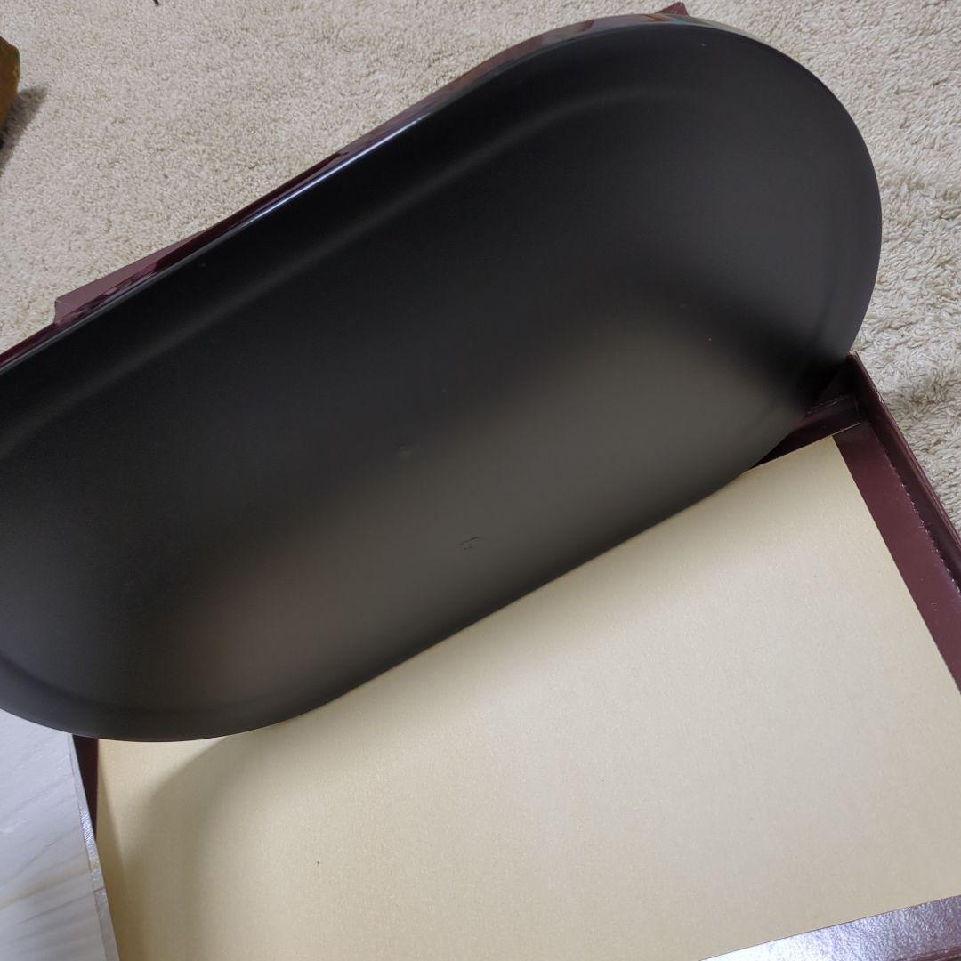 黒い楕円形テーブル用トレイ