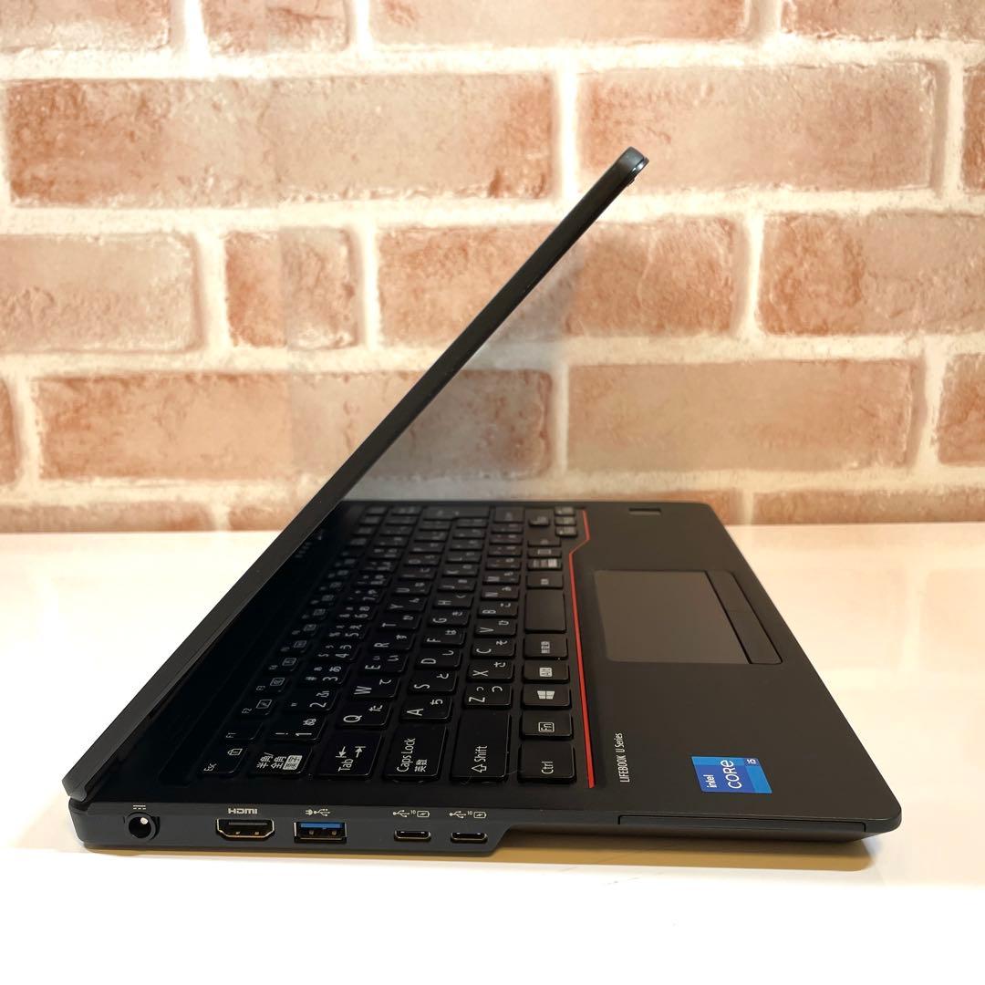 ★美品★軽量モデル 2021年製 第11世代i5 メモリ12GB 富士通 YY0