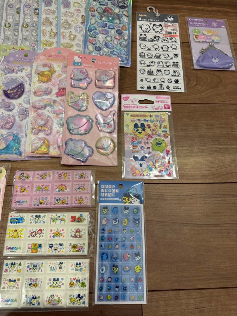 更新【正規品】ディズニープーさん、クラシック、たまごっち、サンリオ第二弾等60点