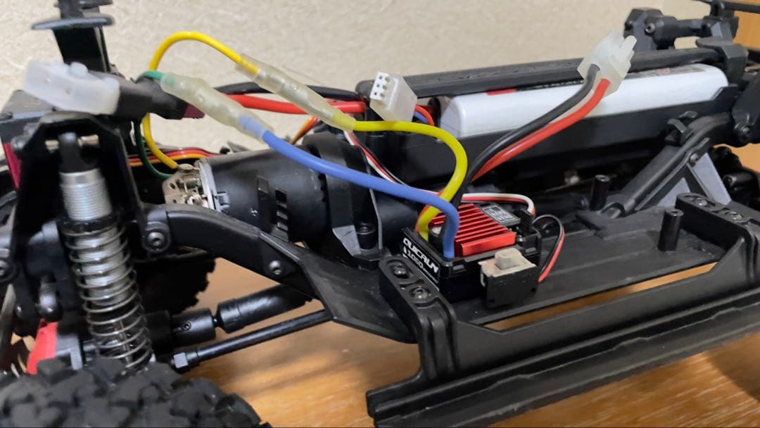 トラクサス TRX4 Ford Raptor クローラー