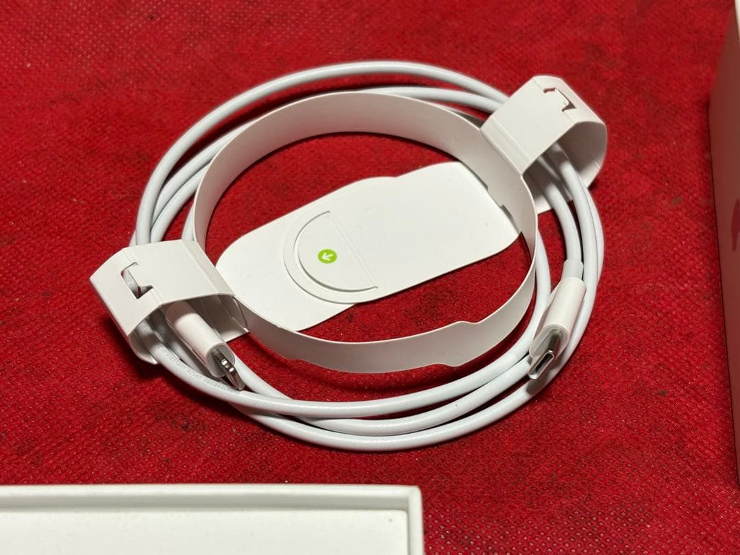 Apple AirPods (第３世代) 充電ケース付き 1735-01-10