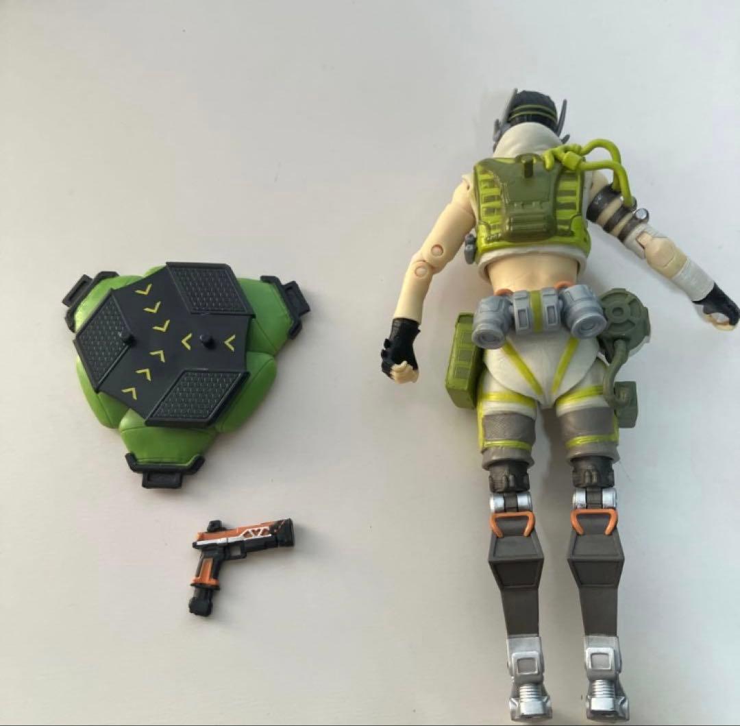 APEX フィギュア4体まとめ売り　武器付き