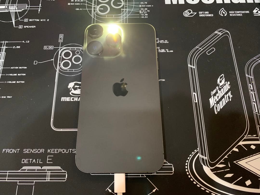 ト*ヨ様 Apple iPhone XR カスタム品 (16Pro風) 128G