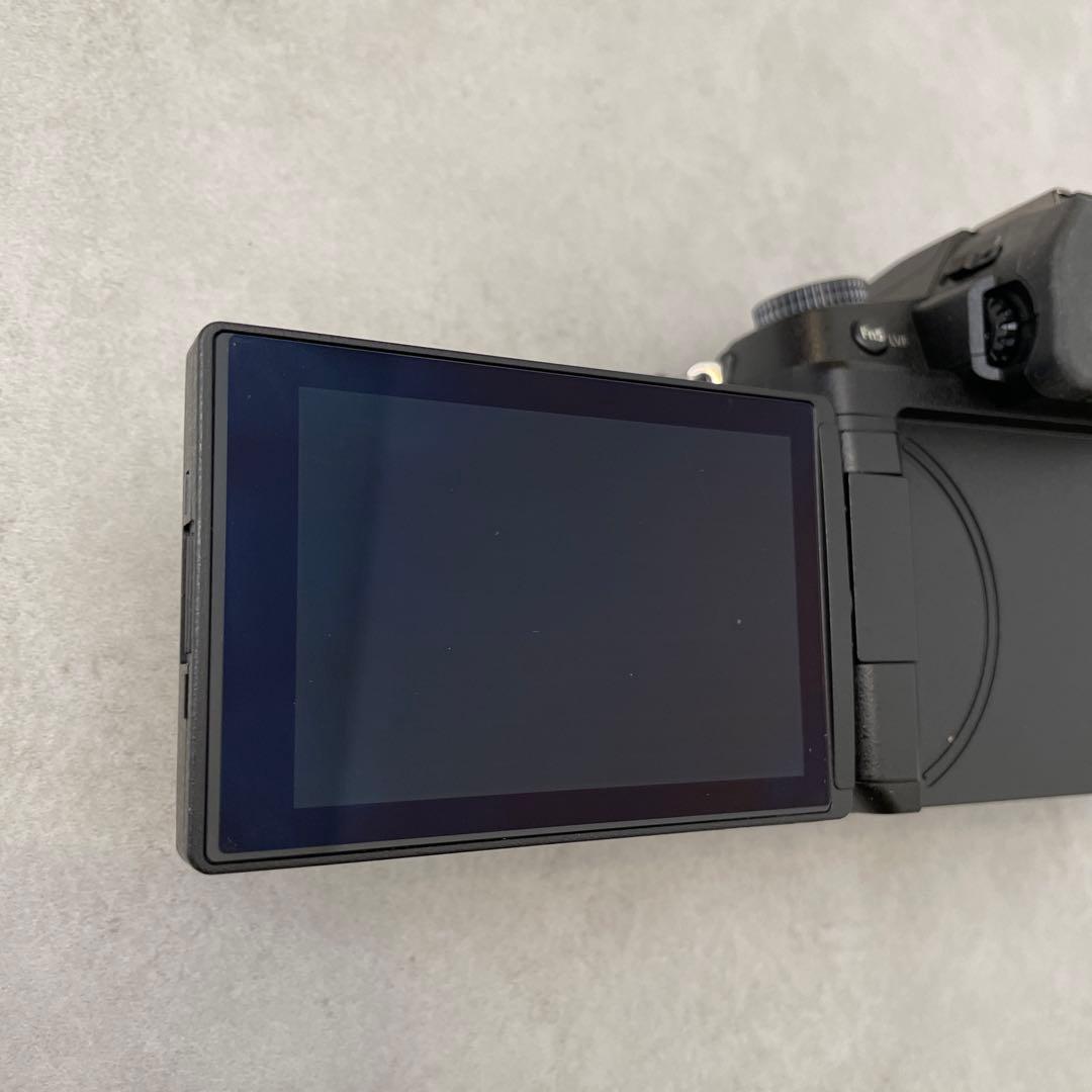 デジタルカメラ Panasonic LUMIX DMC-G8
