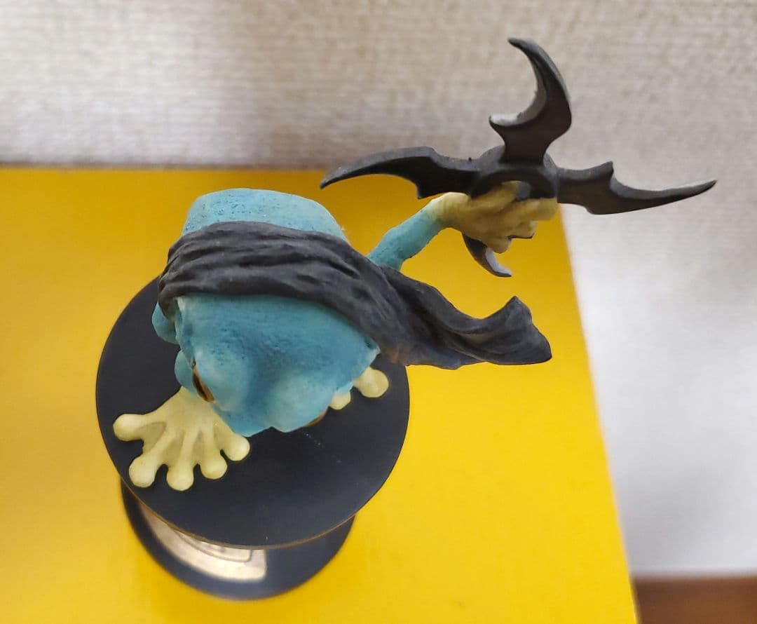 アマガエル（青色個体）　フィギュア　忍者　風魔手裏剣