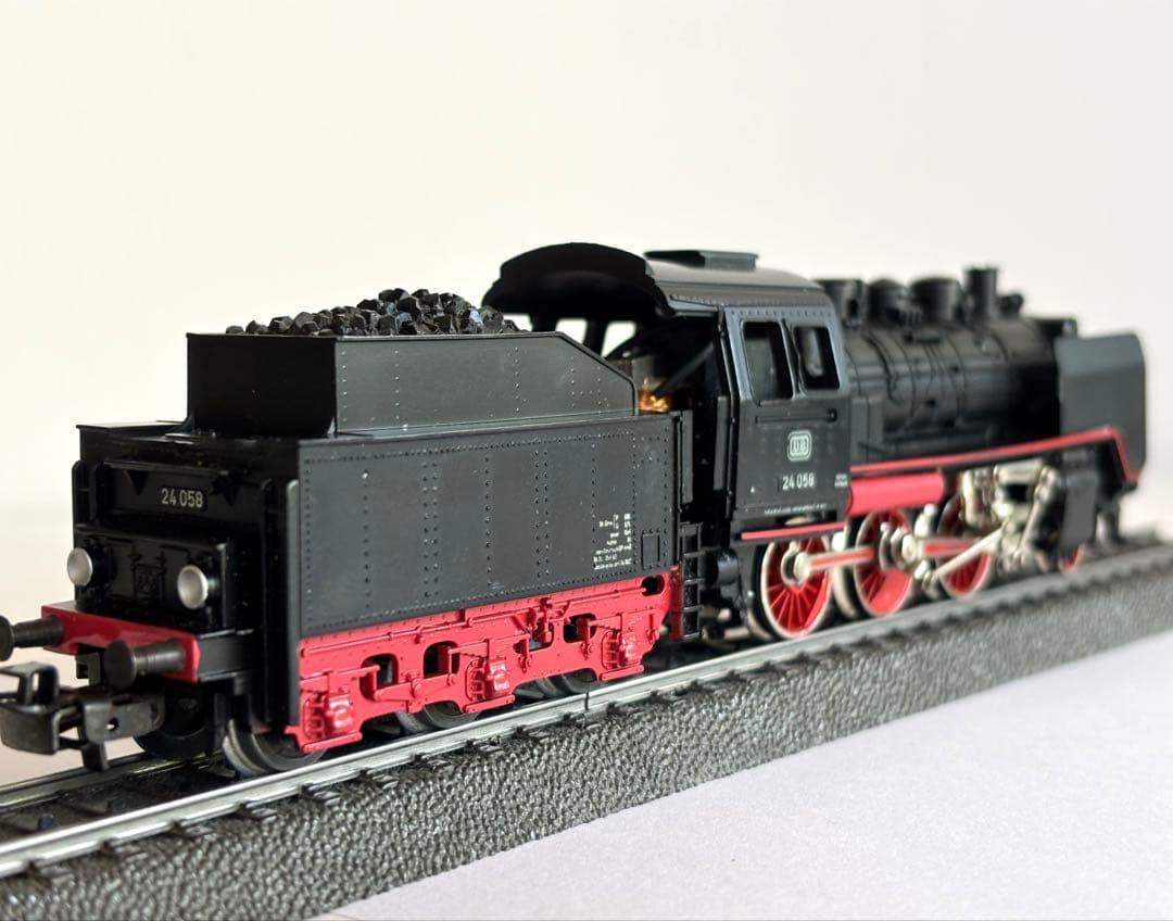 美品　メルクリン HO 1975年製 3003 24型蒸気機関車　完全稼働品