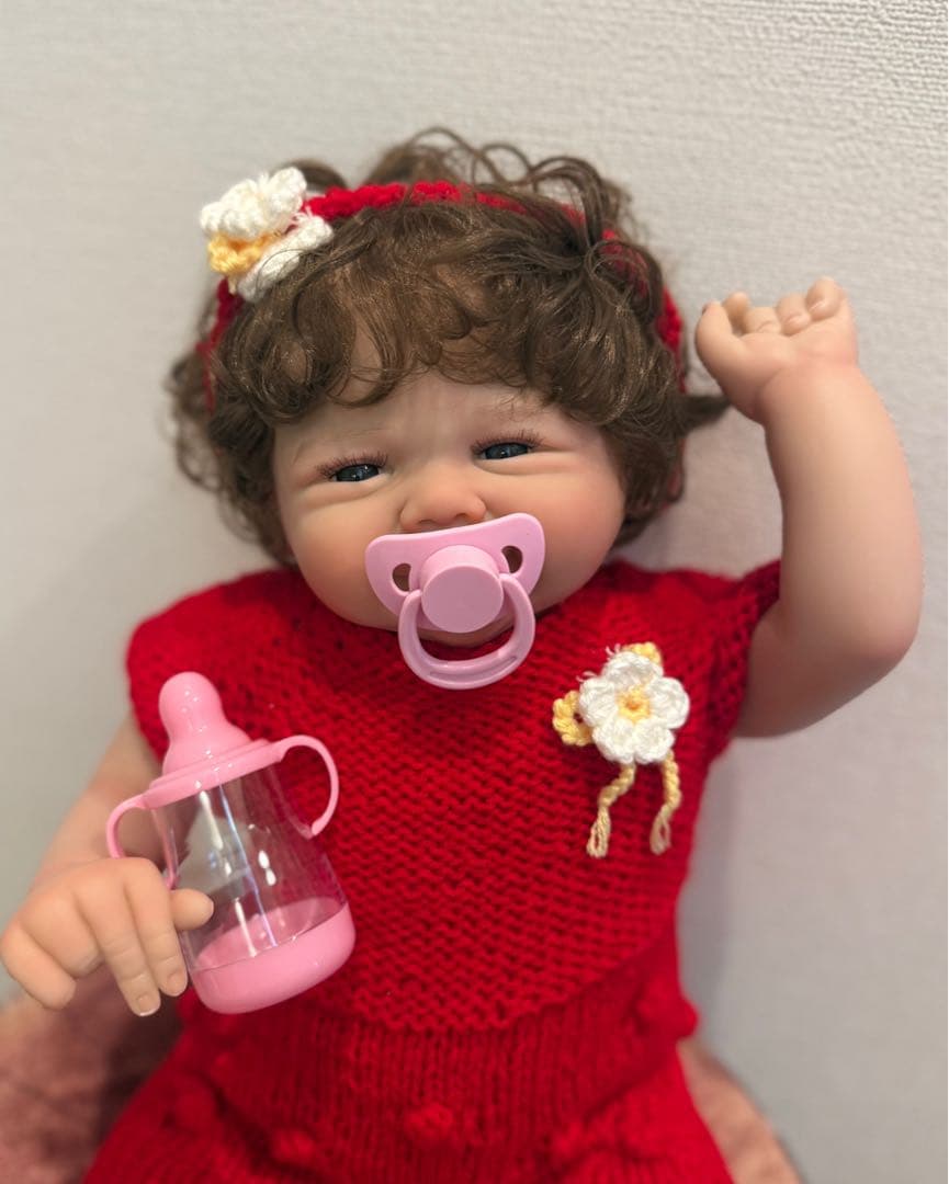 ★新品★リボーンドール クロスボディー天使の笑顔のベビーちゃん❁⃘*.゜