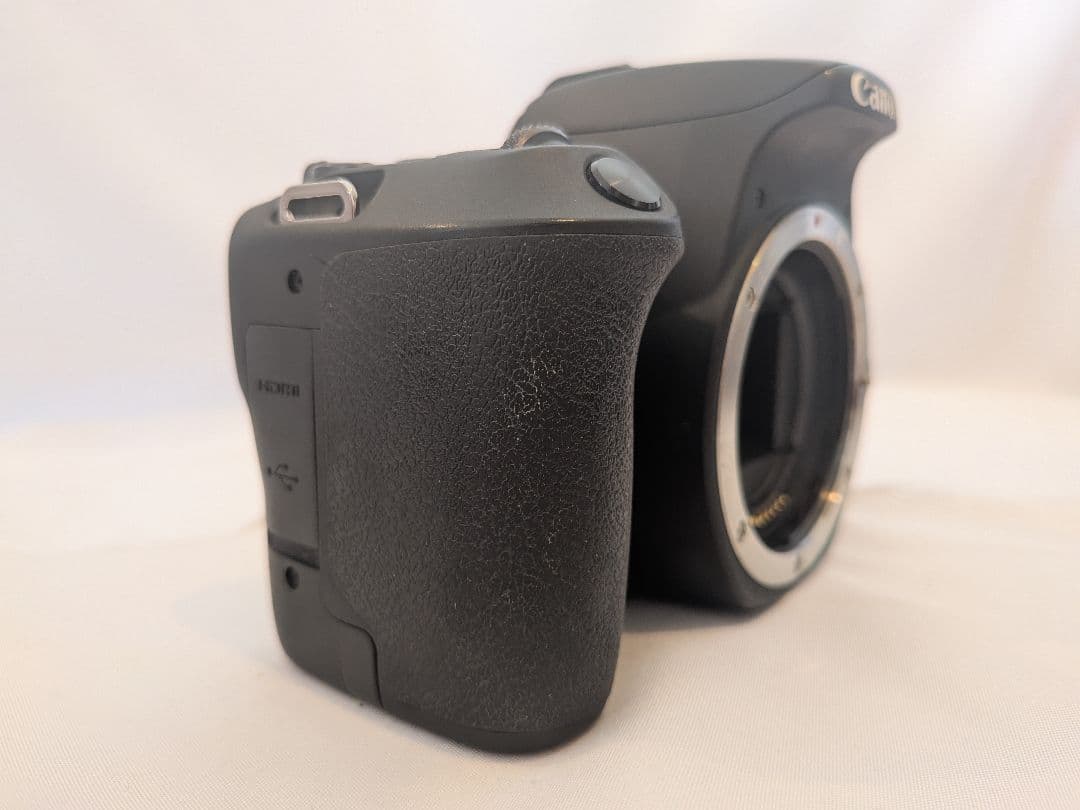 ​極美品 Canon EOS Kiss X9 トリプルレンズセット 単焦点 望遠