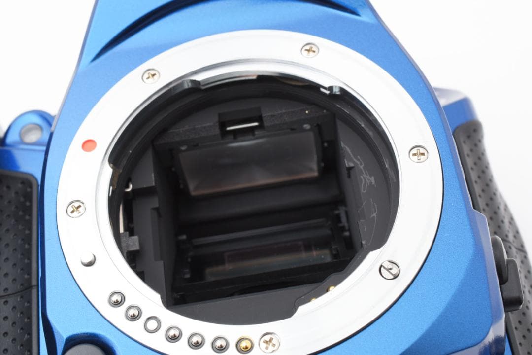 ペンタックス K-30 16.3MP デジタル カメラ ボディ ブルー