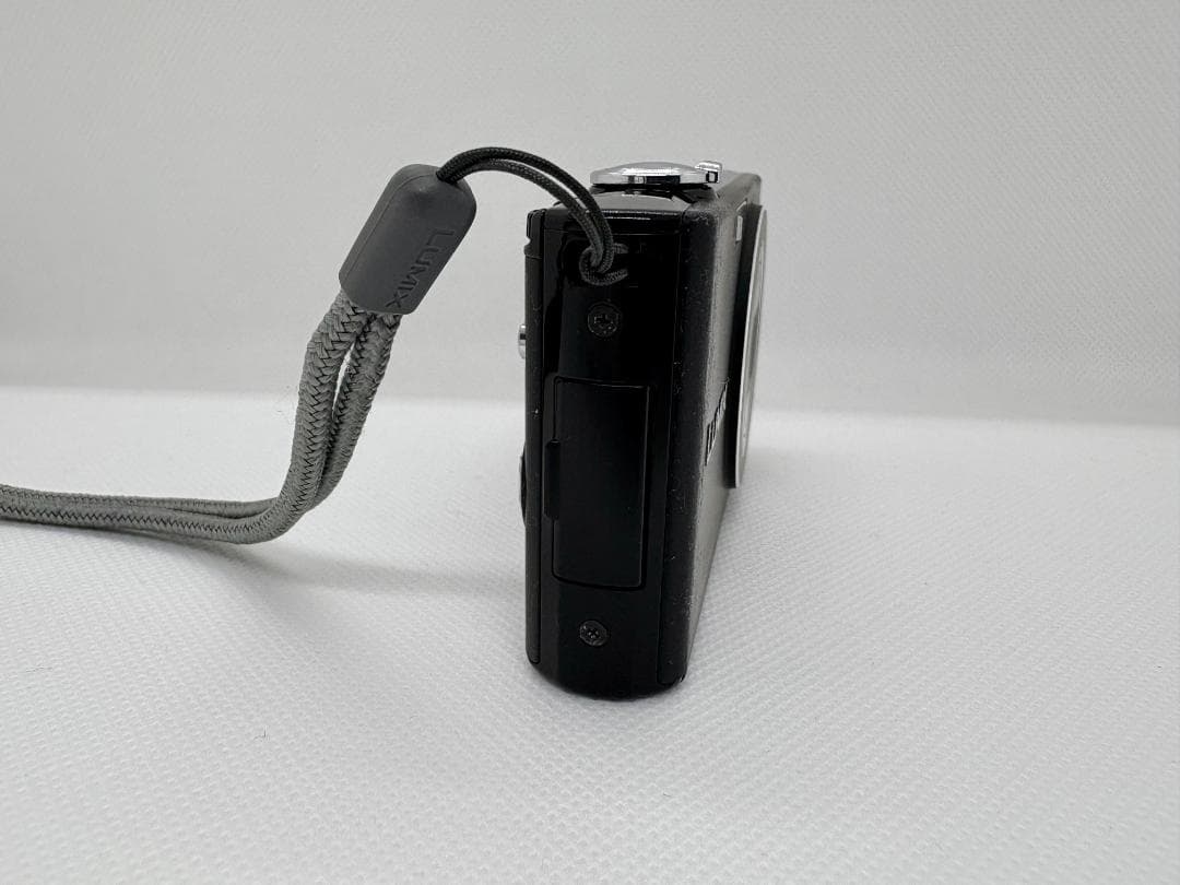美品 Panasonic LUMIX FX 40 デジタルカメラ