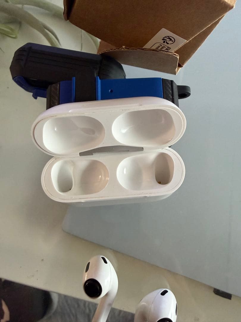 h*a様 【整備済み品】 Apple AirPods Pro (第2世代) (整
