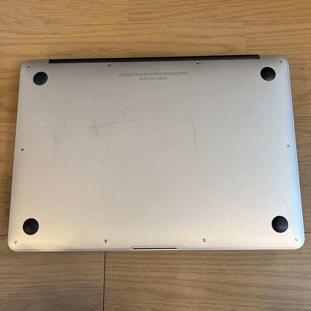 MacBook本体 MacBook Air (Intel Core i5) Model A1466