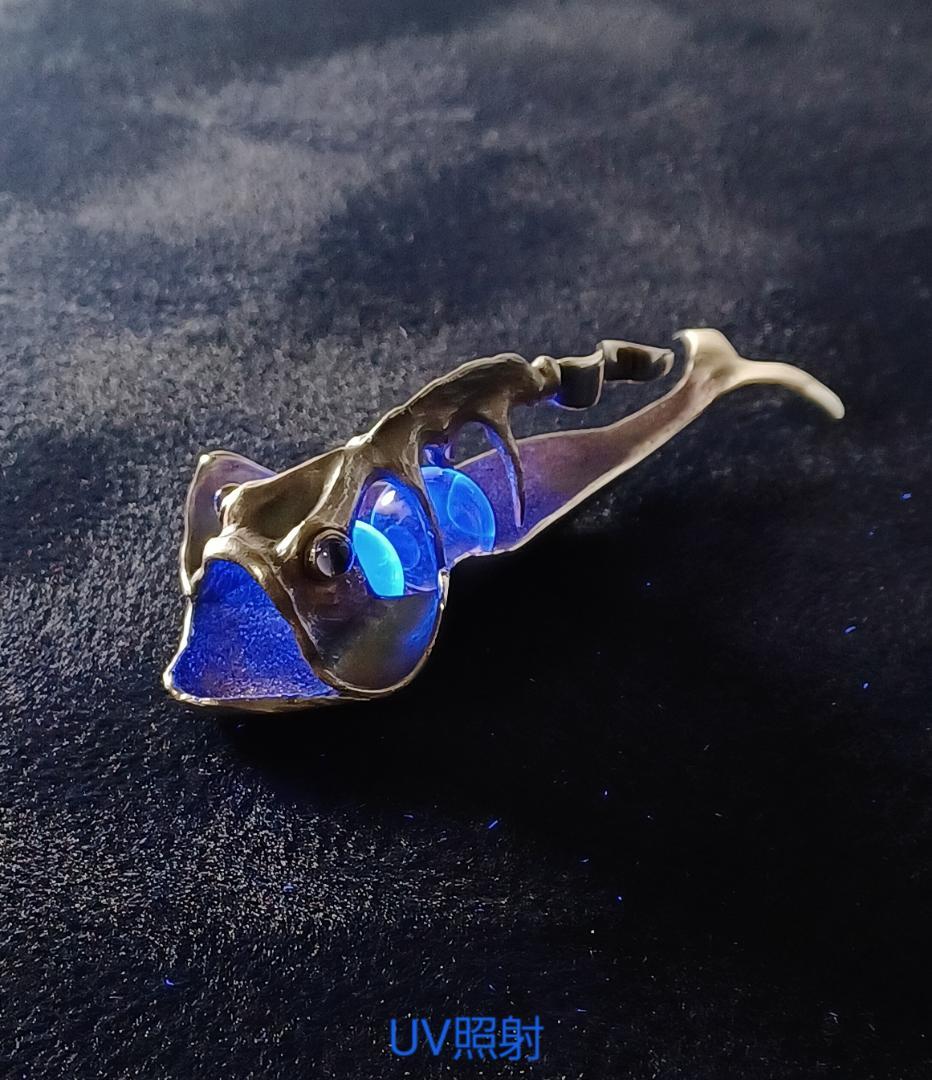 925銀製 置物 ／ 深海魚