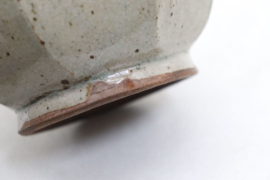 朝鮮青磁　瓶　朝鮮美術　高さ約27.7cm 送料込み260407