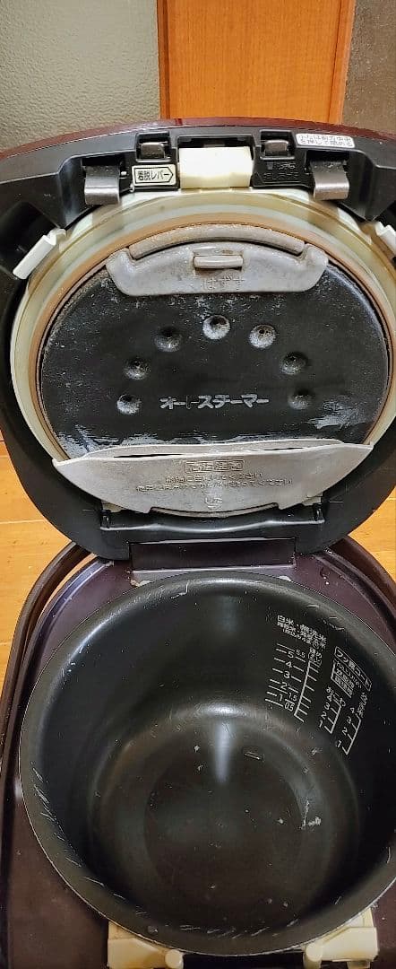 HITACHI スチームカット炊飯器 RZ-TW100M
