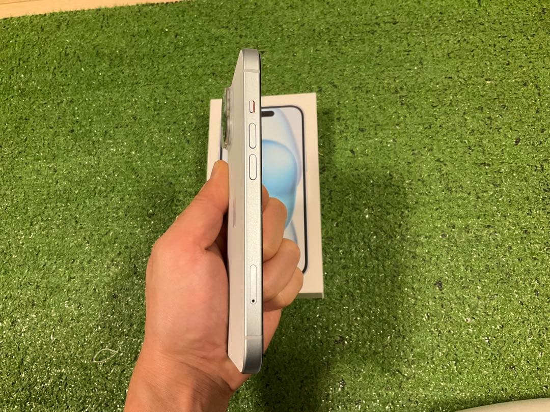 iphone 15 128GB ブルー ホワイト 90%