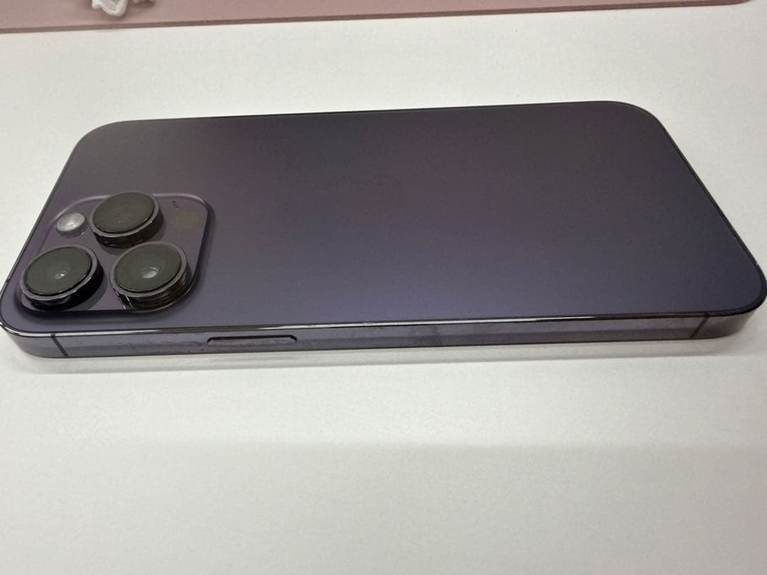 Apple iPhone 14 Promaxディープパープル