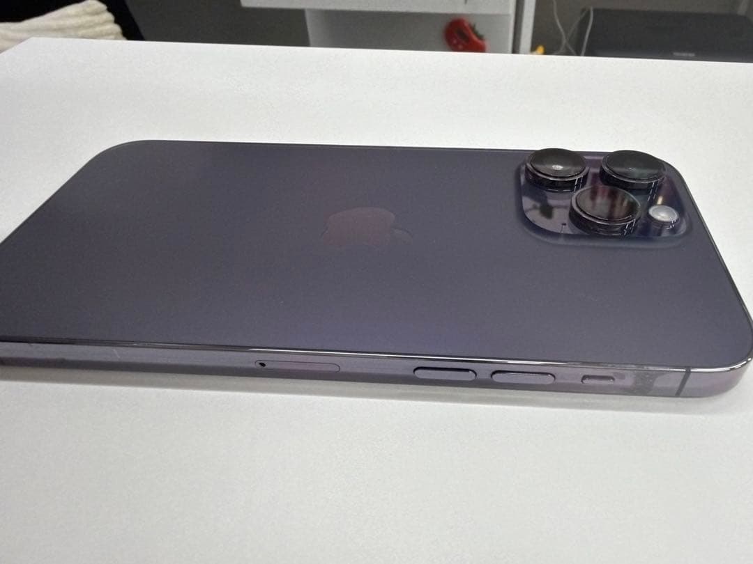 Apple iPhone 14 Promaxディープパープル