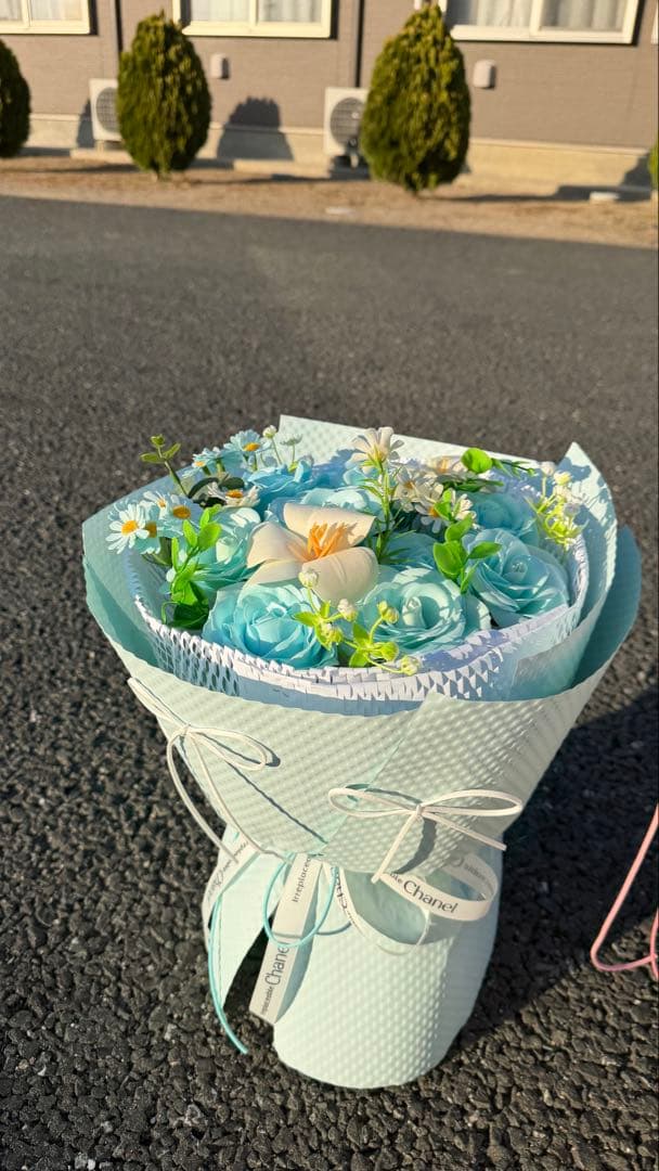 香りのついたワックスフラワー