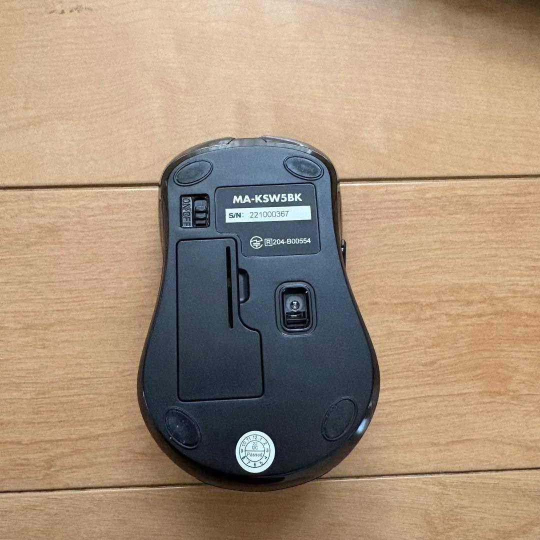 富士通 LIFEBOOK AH450/G ノートPC FMVA450GW