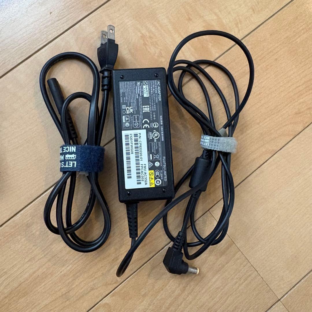 富士通 LIFEBOOK AH450/G ノートPC FMVA450GW