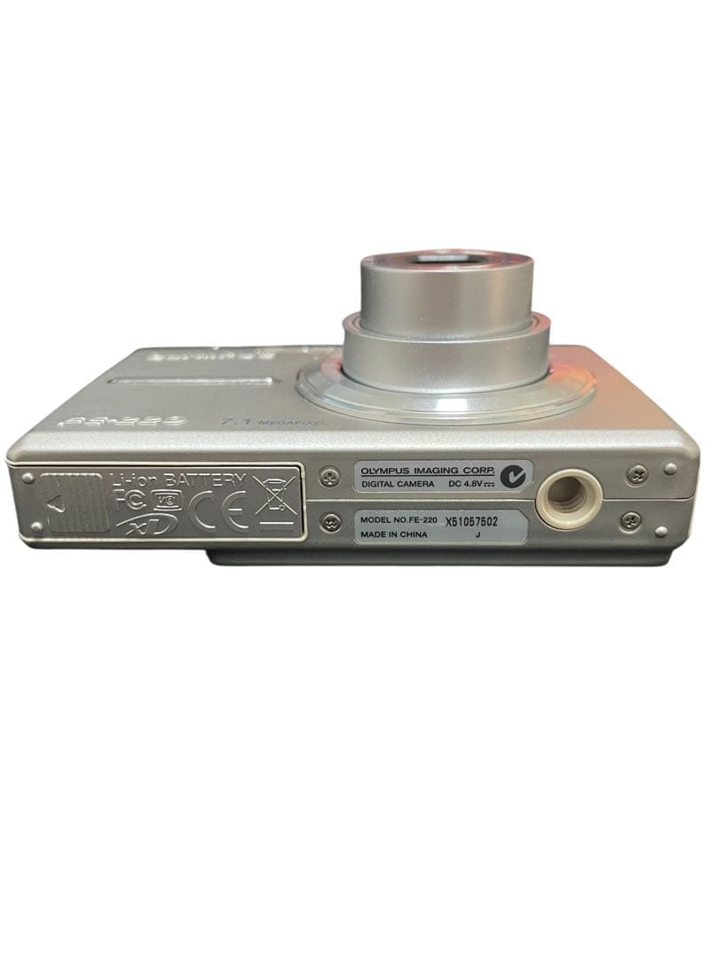 OLYMPUS FE-220 コンパクトデジタルカメラ