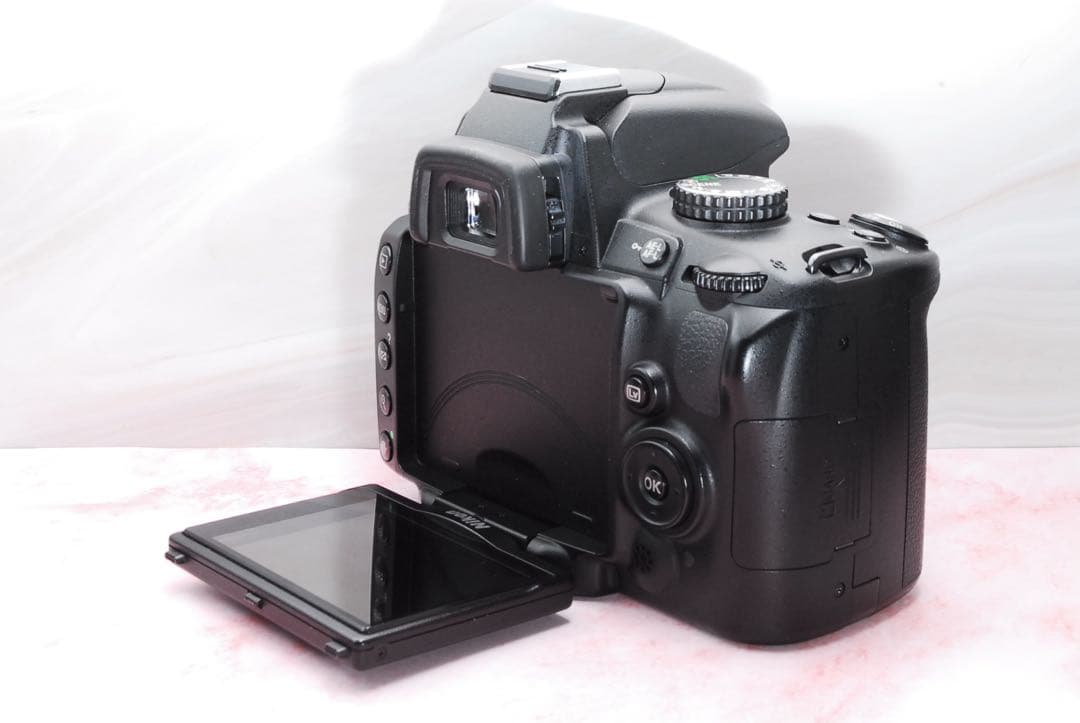 スマホ転送OK★Nikon D5000★一眼レフ★軽量&コンパクト★Wレンズ