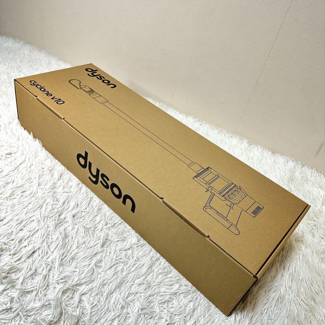 【新品・未使用】 Dyson Cyclone V10 Fluffy SV12FF