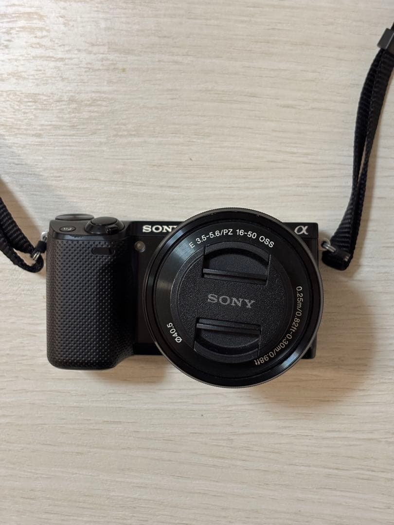SONY α ミラーレス一眼カメラ　NEX-5R ショット数2955回