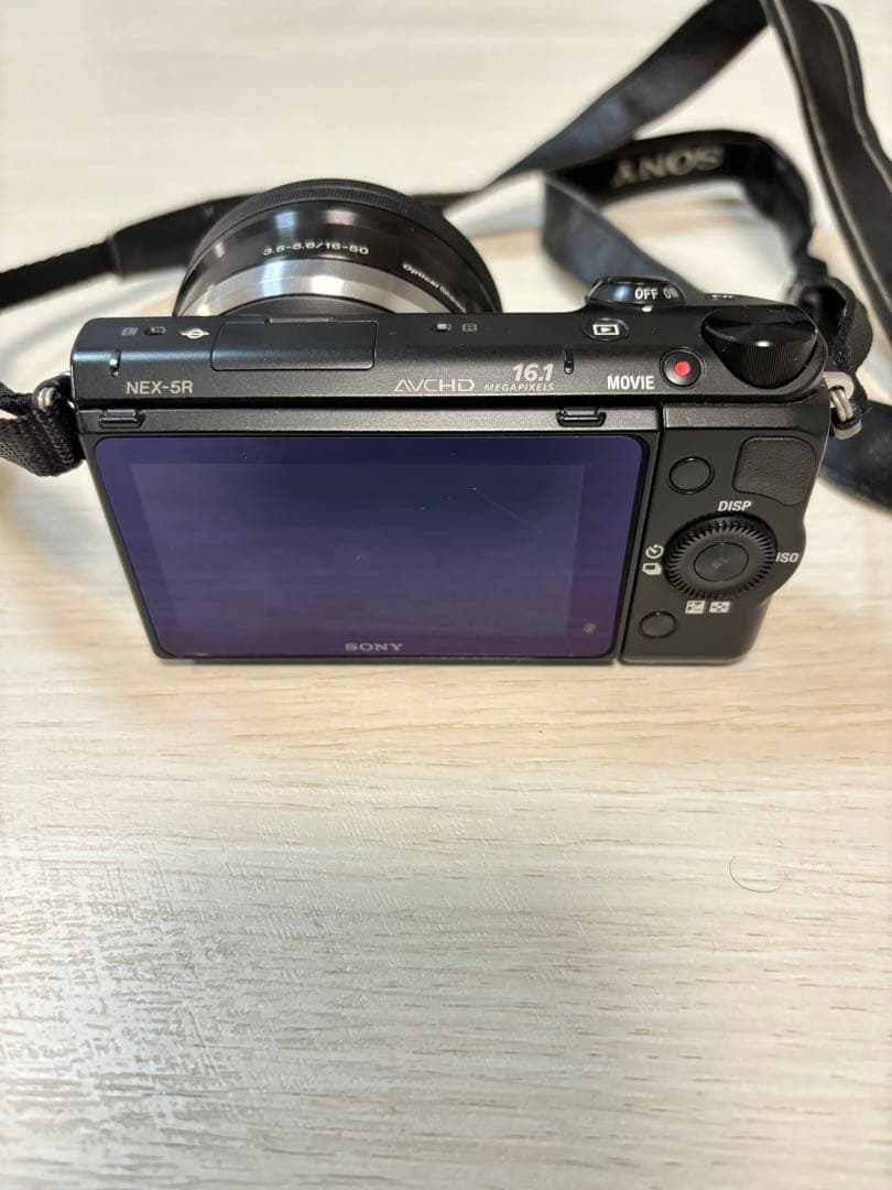 SONY α ミラーレス一眼カメラ　NEX-5R ショット数2955回
